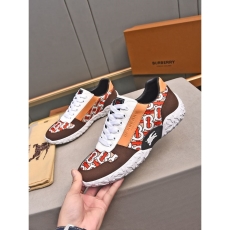 Burberry Low Shoes